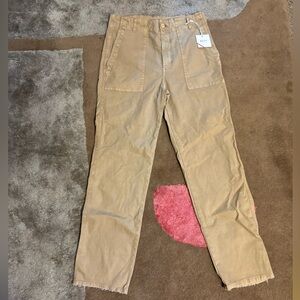 KULE city pant in khaki NWT distressed bottom size 6 fits more like 4